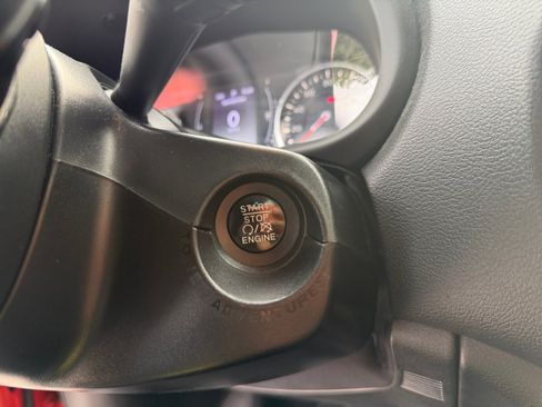 Used 2017 Jeep Renegade Altitude w/ Safety & Security Group image 26