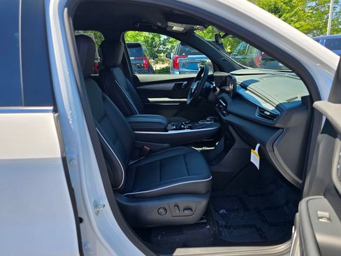 New 2026 Buick Enclave Preferred w/ Power Package AWD/4WD image 28