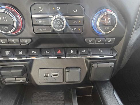Used 2023 GMC Sierra 2500 Denali AWD/4WD image 26