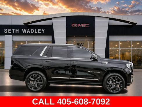 Used 2023 GMC Yukon Denali w/ LPO, Floor Liner Package AWD/4WD image 16