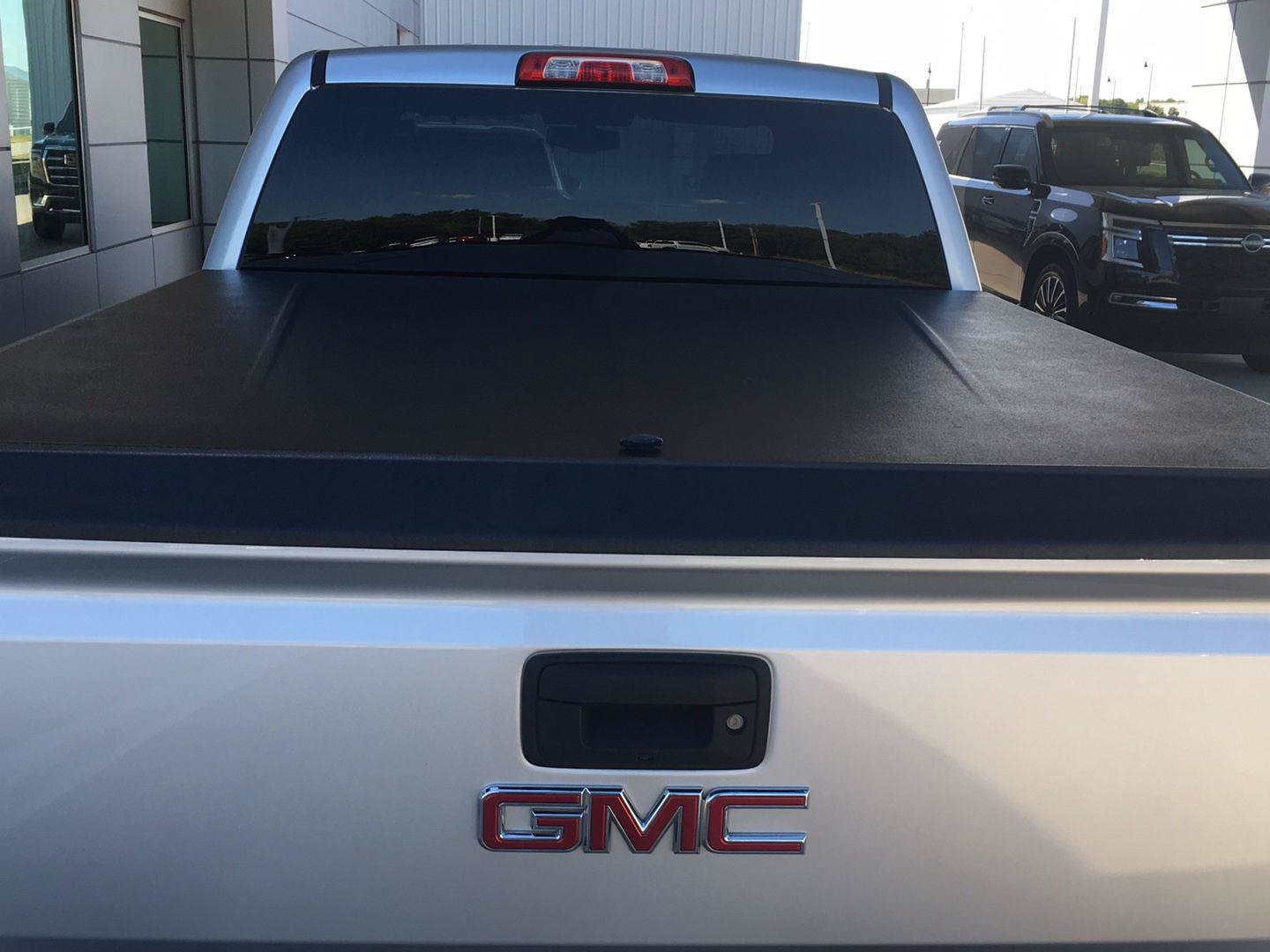 Used 2018 GMC Sierra 1500 SLT w/ SLT Premium Package RWD image 35