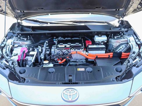 Certified 2023 Toyota bZ4X AWD w/ Weather Package image 33