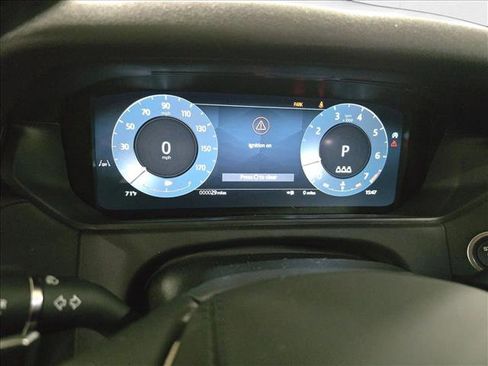 New 2026 Land Rover Range Rover Velar S image 21