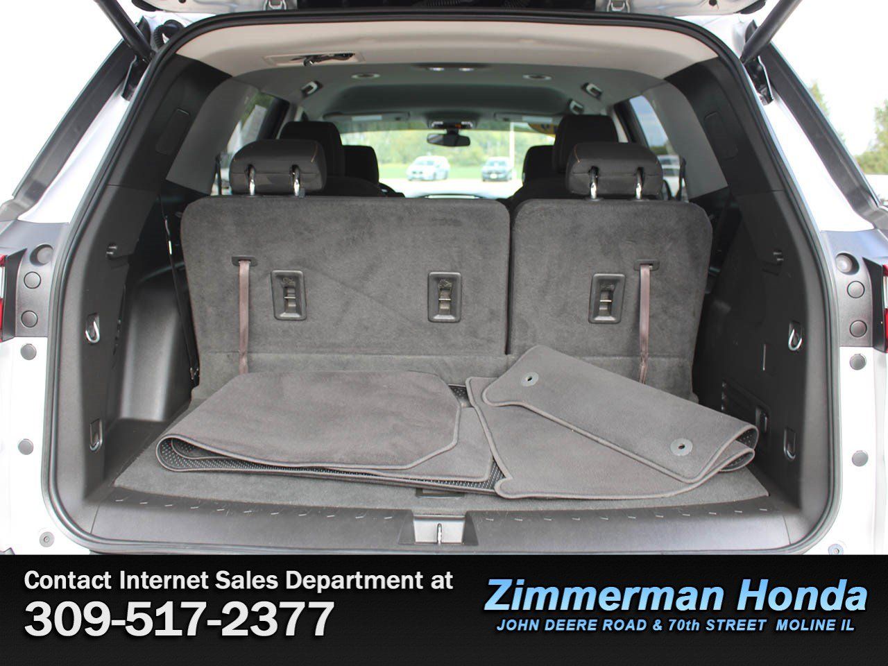 Used 2019 Chevrolet Traverse LT FWD image 6