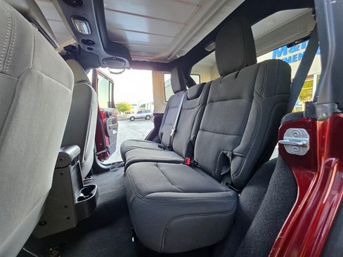 Used 2008 Jeep Wrangler Unlimited X AWD/4WD image 15