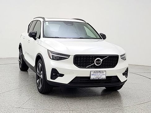 New 2026 Volvo XC60 B5 Ultra w/ Climate Package AWD/4WD image 2