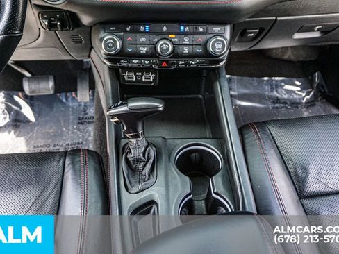Used 2024 Dodge Durango GT RWD image 45