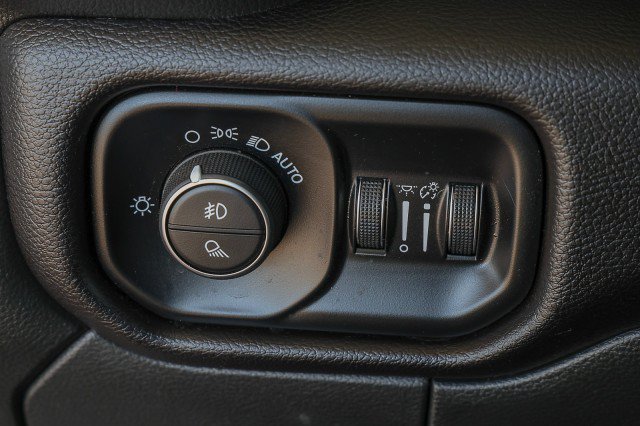 Used 2024 RAM 2500 Laramie w/ Safety Group AWD/4WD image 29