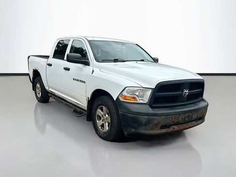 Used 2012 RAM 1500 ST AWD/4WD image 3