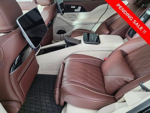 Certified 2025 Mercedes-Benz Maybach GLS 600 4MATIC image 14