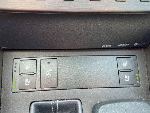 Used 2020 Lexus IS 300 AWD w/ Premium Package image 23