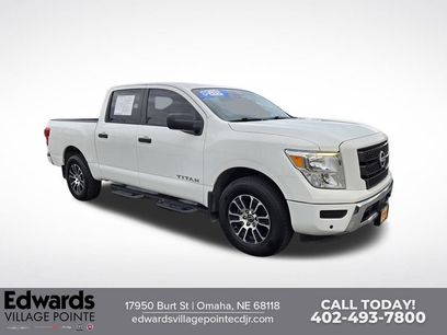 Used 2024 Nissan Titan SV w/ SV Convenience Package
