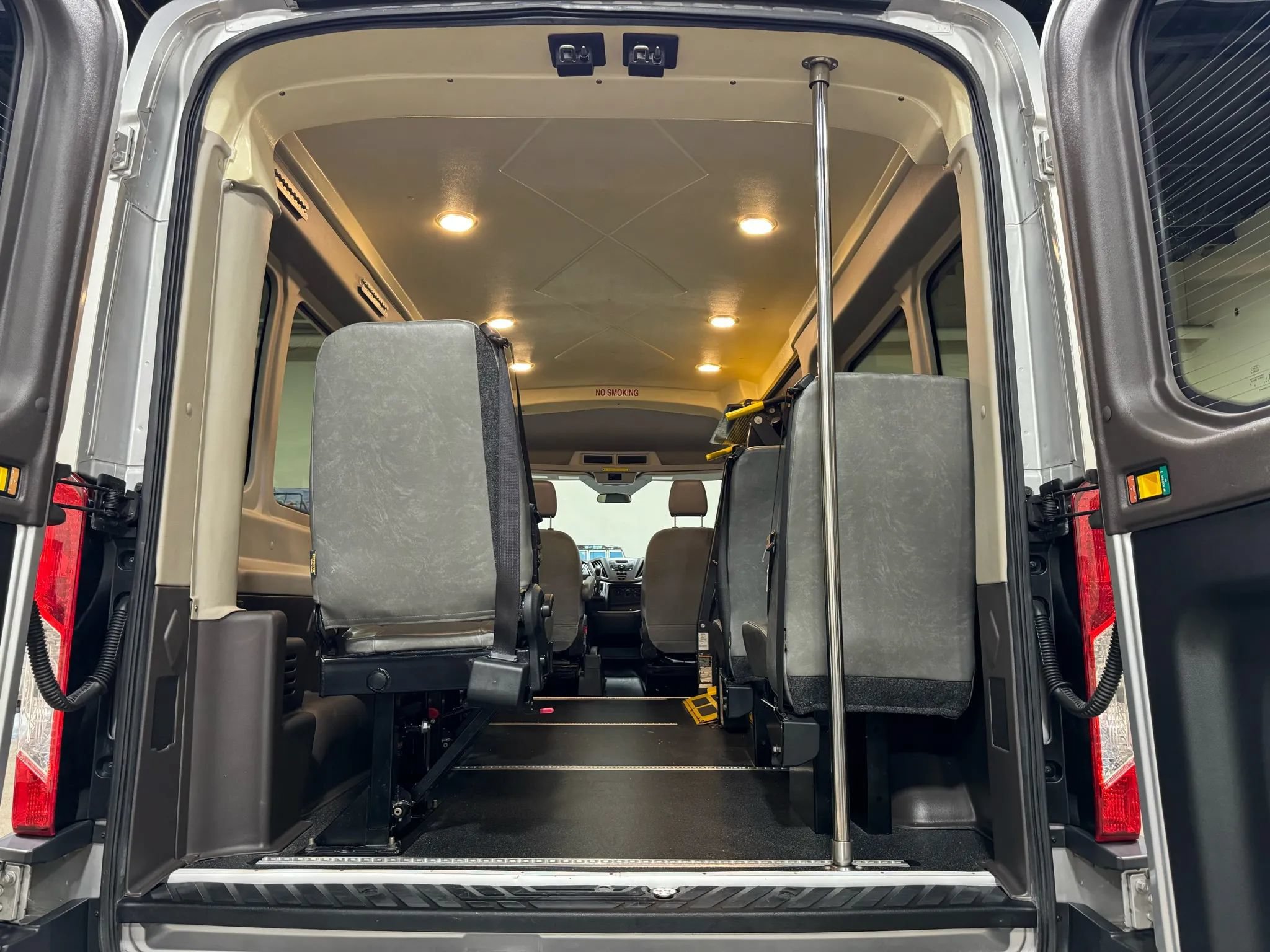 Used 2015 Ford Transit 350 148 Medium Roof RWD image 27