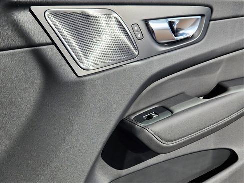 New 2026 Volvo XC60 B5 Plus w/ Climate Package image 21