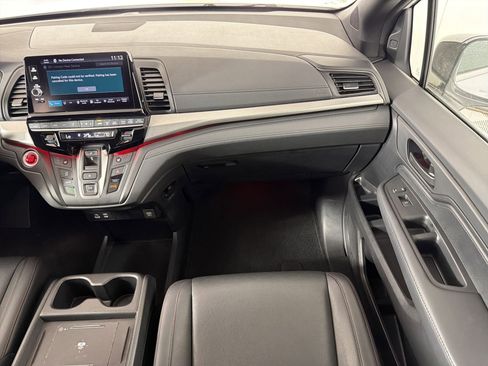 Certified 2025 Honda Odyssey Sport-L image 28