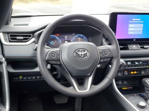 Used 2024 Toyota RAV4 XSE image 13