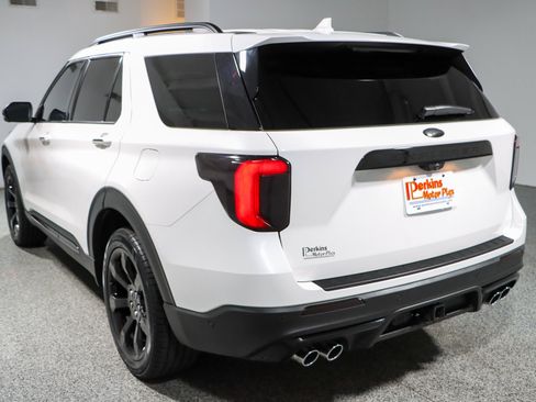 Used 2023 Ford Explorer ST w/ Equipment Group 401A AWD/4WD image 9