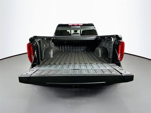 Used 2022 GMC Sierra 1500 Denali w/ Technology Package image 36