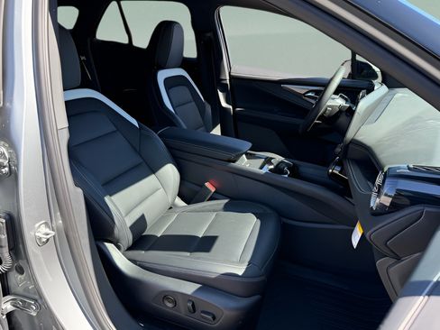 New 2026 Chevrolet Blazer EV LT FWD image 12