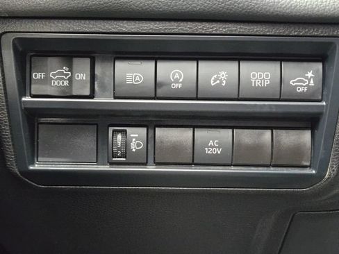 Used 2025 Toyota Tundra Limited w/ Power Package AWD/4WD image 21