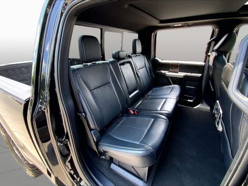 Used 2022 Ford F250 Lariat w/ Lariat Ultimate Package AWD/4WD image 21
