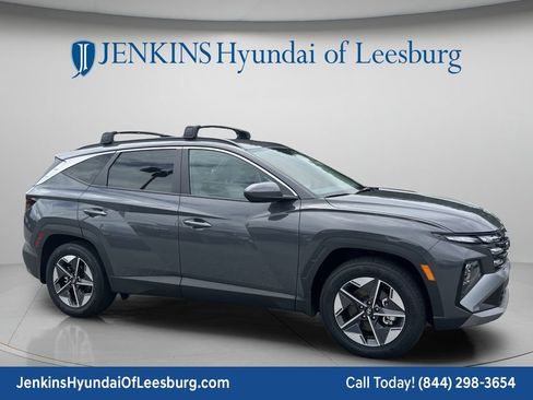 New 2026 Hyundai Tucson SEL w/ Tow & Go Package FWD image 2