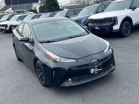 Used 2022 Toyota Prius AWD image 5