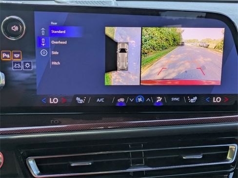 New 2026 Chevrolet Traverse Z71 w/ Enhanced Driving Package image 23