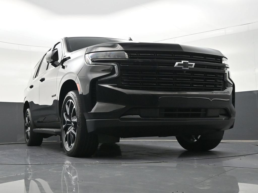 Used 2024 Chevrolet Tahoe RST w/ Luxury Package RWD image 34