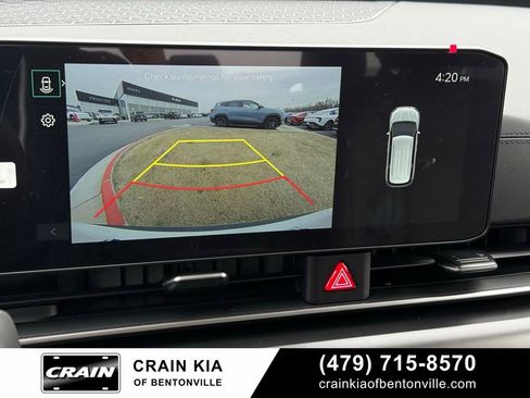 New 2026 Kia Carnival FWD image 17