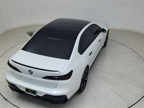 Used 2023 BMW 740i 740i w/ Executive Package image 81