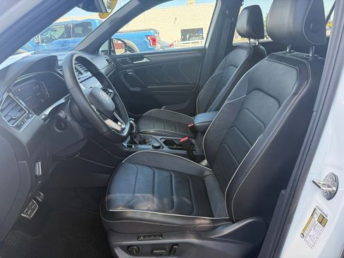 Used 2024 Volkswagen Tiguan SEL R-Line AWD/4WD image 47