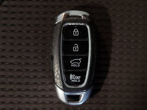 Used 2019 Hyundai Santa Fe SEL FWD image 32