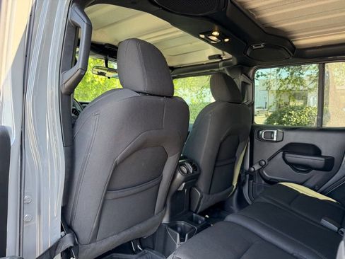 Used 2023 Jeep Wrangler Unlimited Sport AWD/4WD image 26