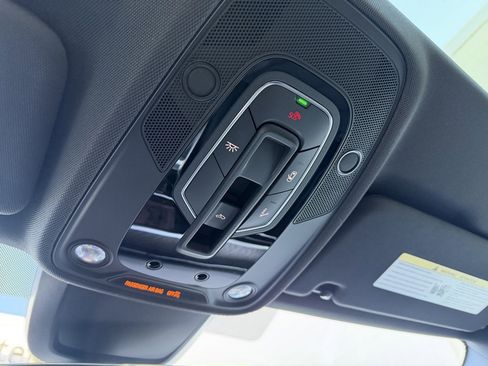 Used 2022 Audi A6 Premium Plus w/ Premium Plus Package image 32