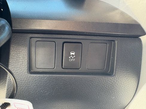 Used 2019 Toyota Tundra SR5 image 11