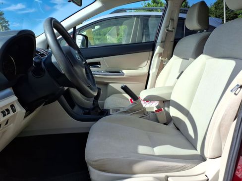 Used 2015 Subaru Crosstrek 2.0i Premium AWD/4WD image 8