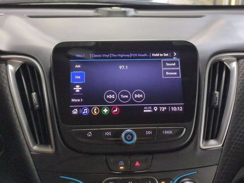 Used 2025 Chevrolet Malibu LT FWD image 22