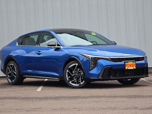 New 2026 Kia K4 GT-Line image 2