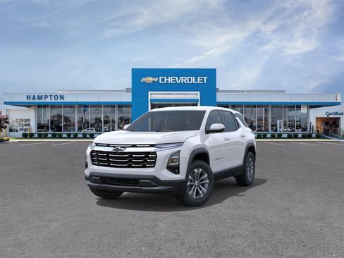 New 2026 Chevrolet Equinox LT FWD image 8