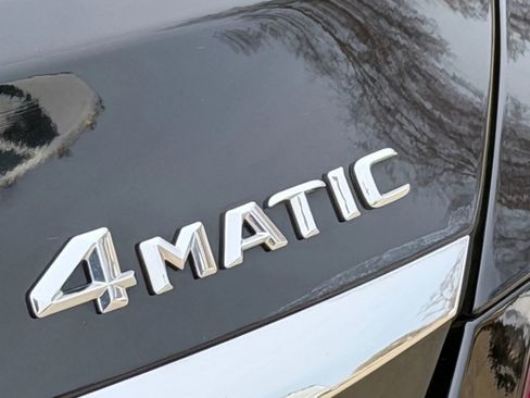 Used 2015 Mercedes-Benz C 300 4MATIC Sedan image 35