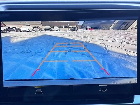 Used 2025 Chevrolet Silverado 1500 LT image 23