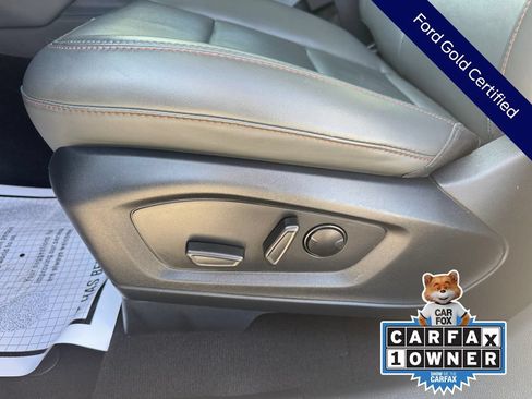 Used 2025 Ford Explorer Active w/ Active Comfort Package RWD image 37