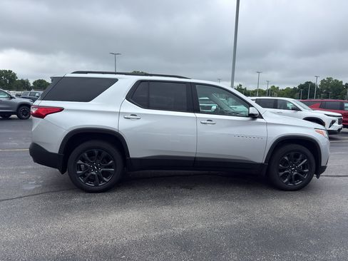 Used 2018 Chevrolet Traverse RS FWD image 4