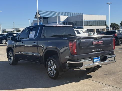 Used 2024 GMC Sierra 1500 SLT image 14