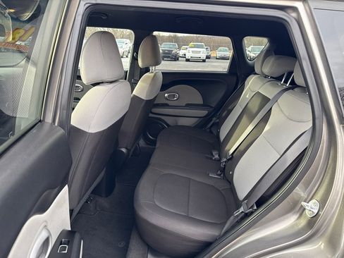 Used 2018 Kia Soul image 10