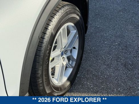 New 2026 Ford Explorer Active image 13