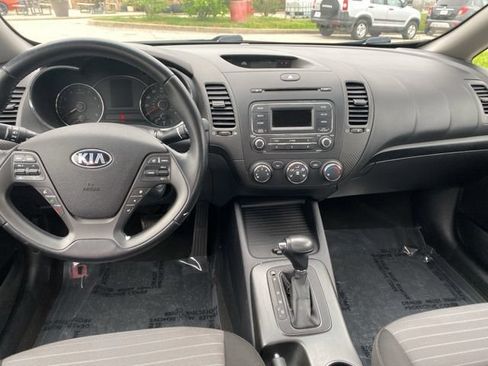 Used 2015 Kia Forte EX FWD image 7