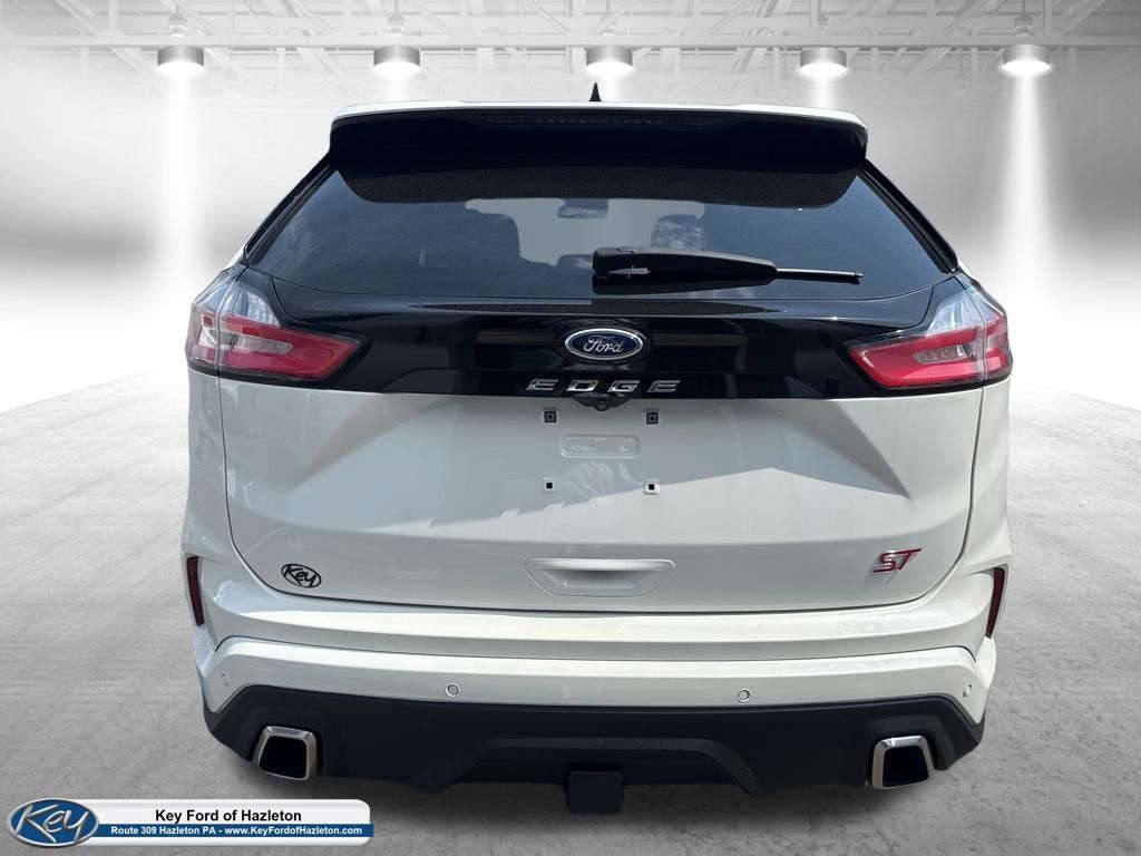 Used 2022 Ford Edge ST w/ Equipment Group 401A AWD/4WD image 7