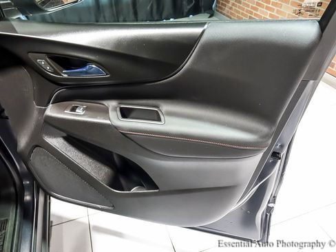 Used 2022 Chevrolet Equinox RS image 32